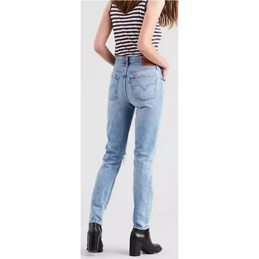 Levis 502 Regular Taper distressed womens jeans waist 30